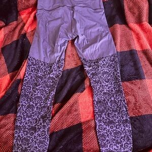 Grey Patterned Leggings